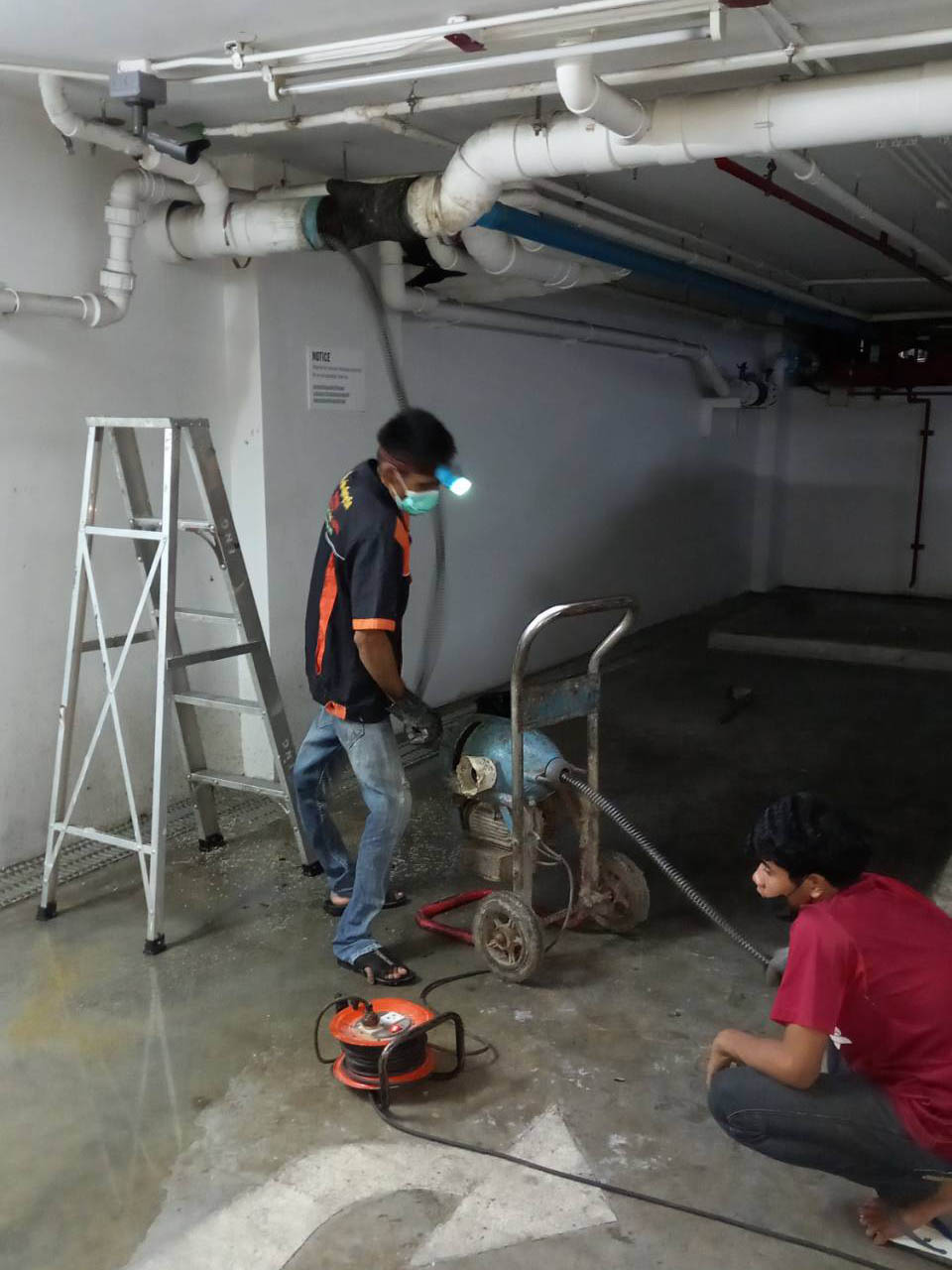 5 - https://ช่างบุญถึงแก้ท่อตัน.com | ช่างบุญถึง บริการแก้ไขท่อตันทุกชนิด ด้วยเครื่องมือทันสมัย ไม่ทุบ ไม่รื้อ ไม่ใช้สารเคมี รับประกันผลงาน 45 วัน บริการในเขตโคราช บุรีรัมย์ สุรินทร์